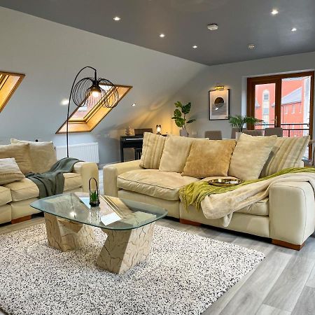 The Loft At Utopia Penthouse By M-Groupsa Swansea Exterior photo
